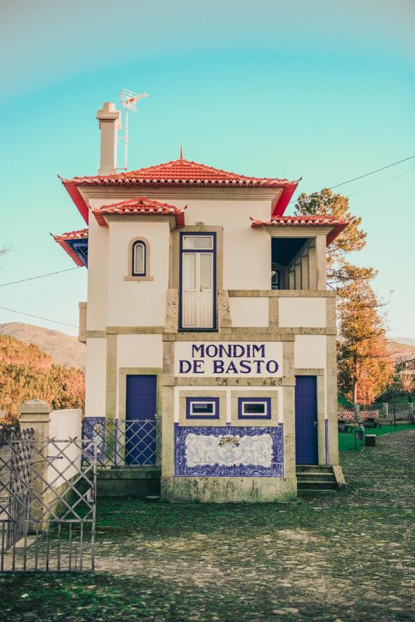 Estacao Ferroviaria De Mondim De Basto Celorico De Basto Exterior foto
